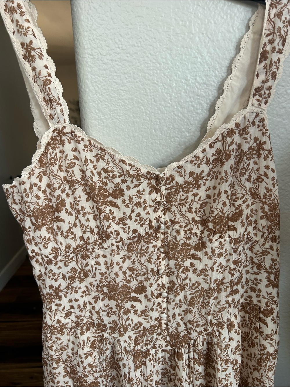American Eagle Outfitters Cream and Brown Floral Midi Dress - Picture 10 of 13